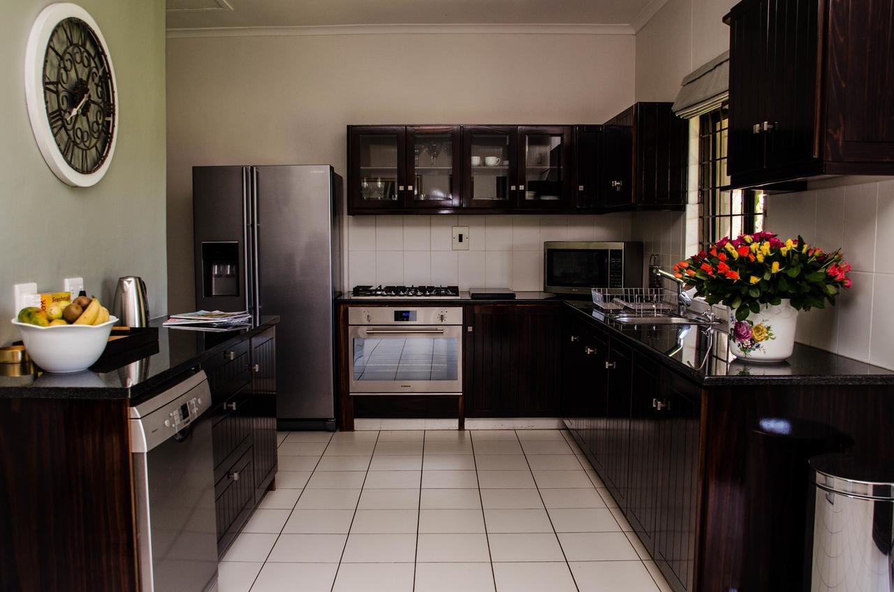 Lavinia Lifestyle Villa สเตลเลนบอช ภายนอก รูปภาพ