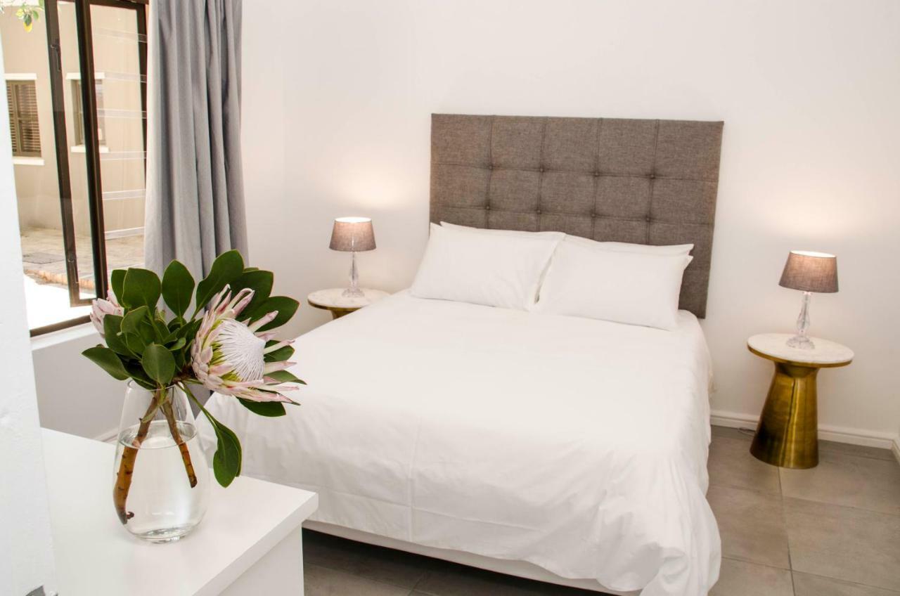 Lavinia Lifestyle Villa สเตลเลนบอช ภายนอก รูปภาพ